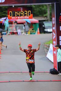 BIB: 4930, 1273
                            <button type="button" onclick="openModal(5718566)" class="btn btn-primary btn-sm float-right btn-popup" data-toggle="modal" data-target=".modal-high-quality">
                        <i class="fas fa-shopping-cart"></i> Add to Cart
                    </button>
                                            <button type="button" onclick="isThisMe(5718566, true)" class="btn btn-success btn-sm float-right btn-popup btn-isme hidden" data-toggle="tooltip" data-placement="bottom" title="นี่คือรูปของคุณใช่ไหม คลิกที่นี่เพื่อเอาเข้าอัลบั้ม">
                        <i class="fas fa-plus"></i> Add to album
                    </button>
                    <button type="button" onclick="isThisMe(5718566, false)" class="btn btn-warning btn-sm float-right btn-popup btn-isnotme hidden">
                        <i class="fas fa-ban"></i> Remove from album
                    </button>